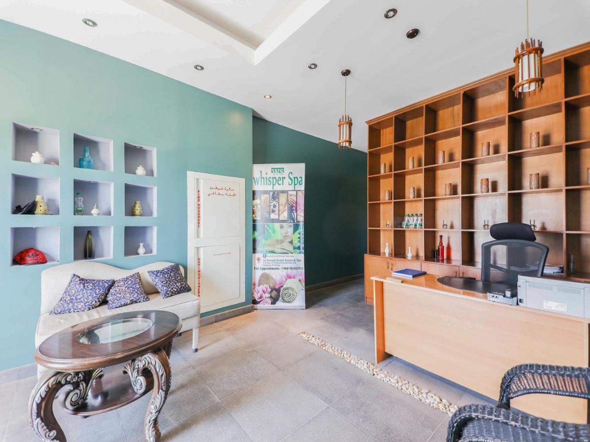 Capital O133 Al Sawadi Beach Resort & Spa Barka Exterior photo